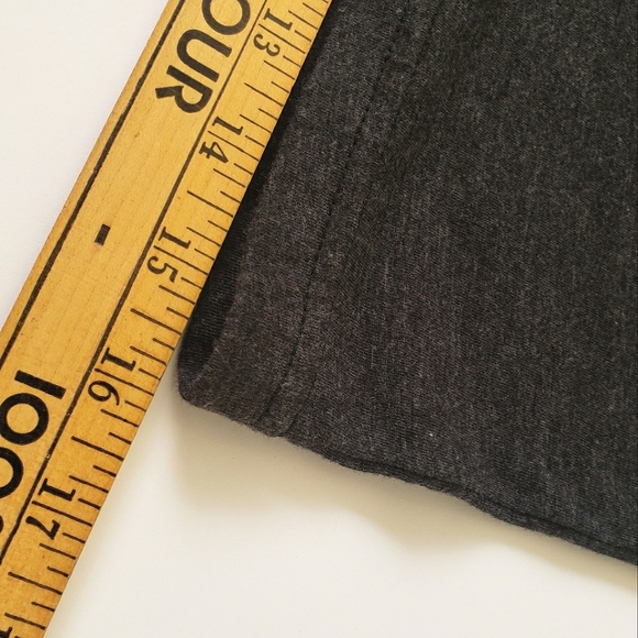 Pearls Are A Girl's Best Friend Boba Bubble Tea Graphic Tee T-Shirt, M… - Picture 16 of 17